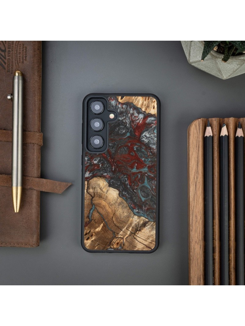 Resin & Wood Samsung S24 series case – Planets - Pluto Resin & Wood Samsung S24 series case – Planets - Pluto